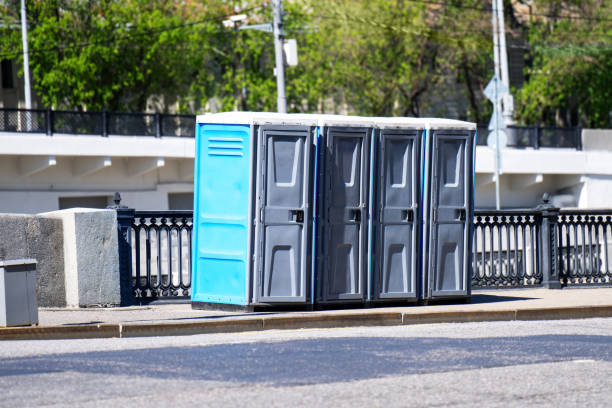 Best Luxury portable toilet rental  in Oak Hill, FL